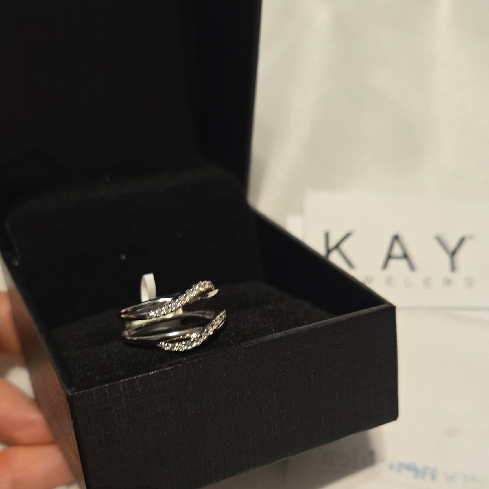 NIB Kay Jewelers White Gold, Diamond Twist Ring (Enhancer, Jacket, Guard)